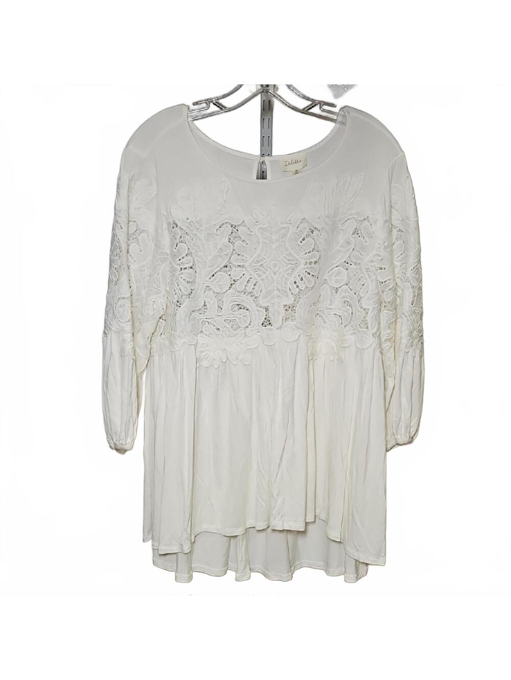 Deletta | Ivory Textured Top | M